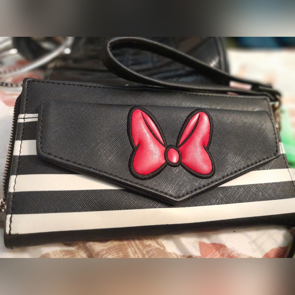 Disney Minnie Mouse Wallet